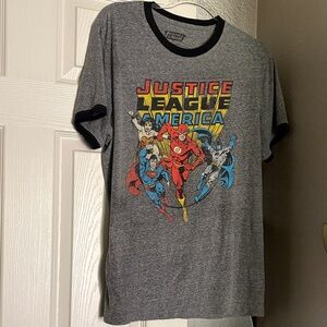 Justice League Gray Graphic T-Shirt- L